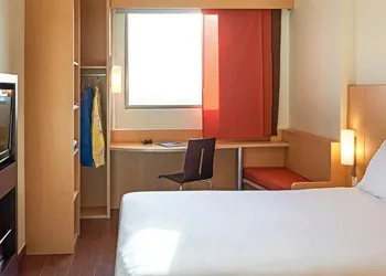 ibis Cancun Centro hotel thumbnail 6