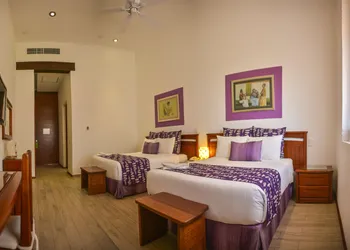 Radisson Hotel Cuernavaca hotel thumbnail 4