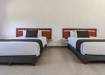Radisson Hotel Cuernavaca hotel thumbnail 8