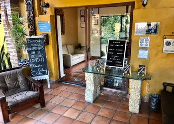 Quinta San Carlos hotel thumbnail 3