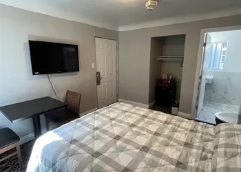 Griffith Park Motel - LA Hollywood Area hotel thumbnail 3