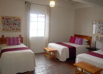 Hotel Los Arcos hotel thumbnail 4