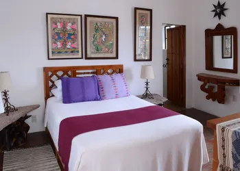 Hotel Los Arcos hotel thumbnail 8