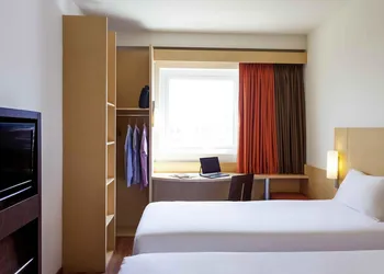 ibis Hermosillo hotel thumbnail 3