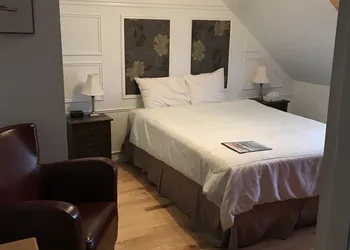 Le Manoir Charlevoix hotel thumbnail 8