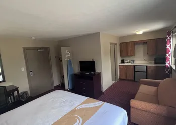 Rodeway Inn & Suites Hershey Chocolate Avenue hotel thumbnail 3