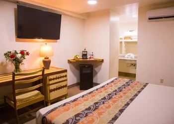 Hotel La Villa de Zaragoza hotel thumbnail 3