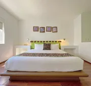 Seven Crown Express & Suites by Kavia hotel detail image 5