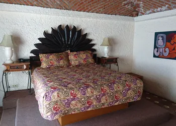 Las Rocas Resort And Spa hotel thumbnail 8