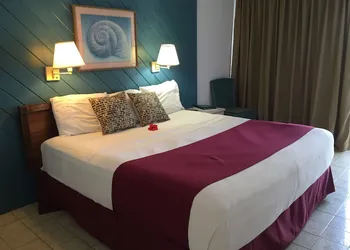 Hotel on the Cay hotel thumbnail 3