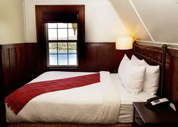 Prince of Wales Hotel hotel thumbnail 8