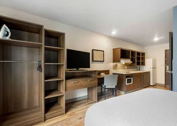 Extended Stay America Select Suites - Tampa - Northeast hotel thumbnail 8