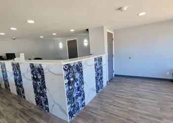 Budget Inn & Suites hotel thumbnail 3