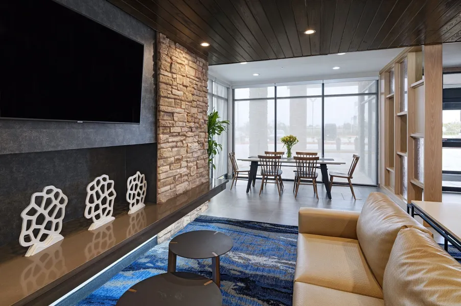 Fairfield Inn & Suites by Marriott Waller hotel detail image 2