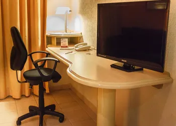 Plaza Inn Express hotel thumbnail 5