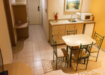 Plaza Inn Express hotel thumbnail 6
