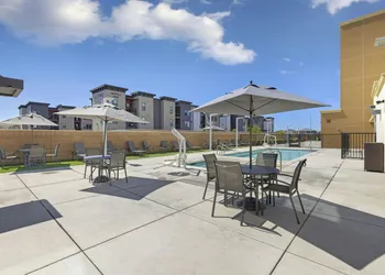 Fairfield Inn & Suites by Marriott Lodi hotel thumbnail 3