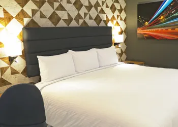 Urbainn Hotel hotel thumbnail 7
