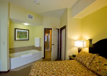 The Tamarack Club hotel thumbnail 4