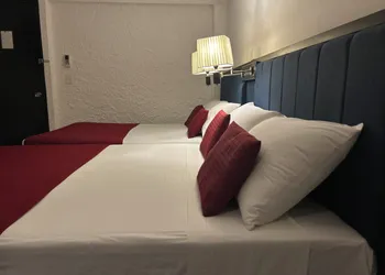Choco's Hotel hotel thumbnail 7
