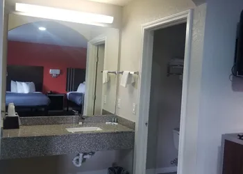 Econo Inn Lackland AFB Seaworld hotel thumbnail 3