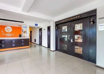 Comfort Inn Cancun Aeropuerto hotel thumbnail 4
