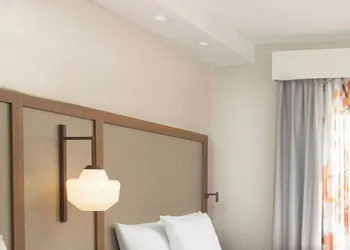 Fairfield Inn & Suites by Marriott Buffalo Airport hotel thumbnail 7