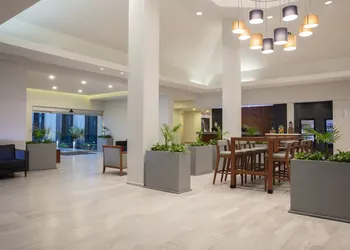 Krystal Urban Monterrey San Jerónimo hotel thumbnail 4