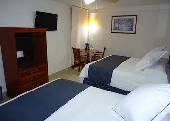Hotel Porto Allegro - Near Malecon hotel thumbnail 7