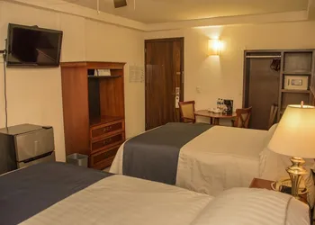 Hotel Porto Allegro - Near Malecon hotel thumbnail 8