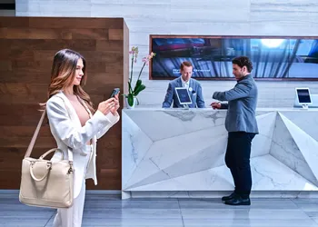 Krystal Grand Suites Insurgentes hotel thumbnail 3