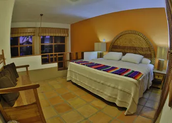 Villas El Rancho hotel thumbnail 6