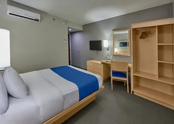 City Express by Marriott Apizaco hotel thumbnail 6