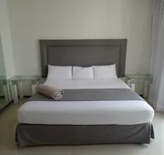 Hotel Suites Bernini hotel detail image 4