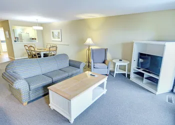 Club Wyndham Newport Overlook hotel thumbnail 7