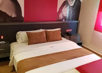 Hotel Hollywood hotel thumbnail 4