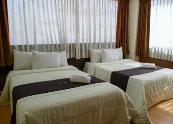 Puebla Inn Express hotel thumbnail 6