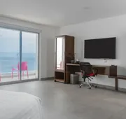 Garner Hotel Mazatlan Beach by IHG hotel detail image 7