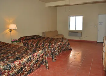Hotel Baja hotel thumbnail 3