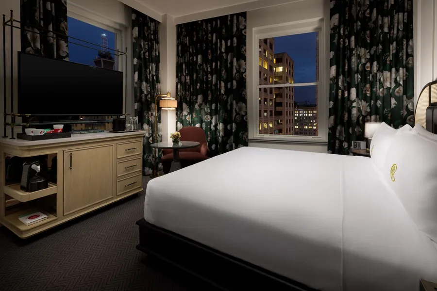 The Candler Hotel Atlanta, Curio Collection by Hilton hotel detail image 6