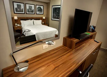 Hampton Inn by Hilton Piedras Negras hotel thumbnail 8