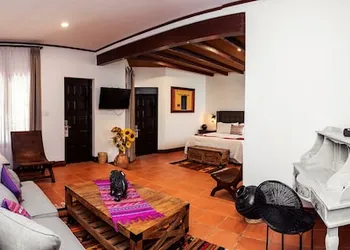 Casa de Adobe Gallery & Luxury Boutique hotel thumbnail 8