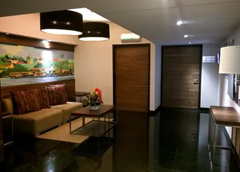 Hotel Metropol hotel thumbnail 2