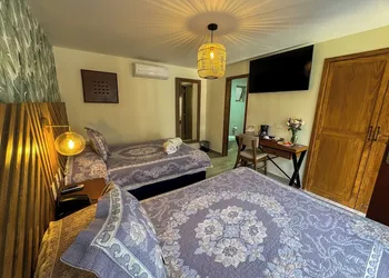 Hotel Isabel hotel thumbnail 6
