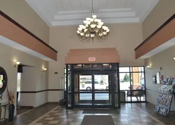 Quality Inn Near Walden Galleria Mall hotel thumbnail 2