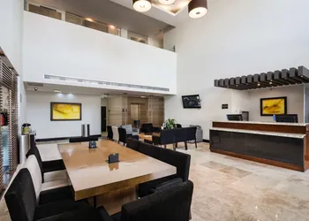 DoubleTree by Hilton Hotel Queretaro hotel thumbnail 2