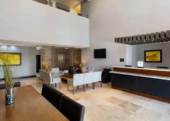 DoubleTree by Hilton Hotel Queretaro hotel thumbnail 3