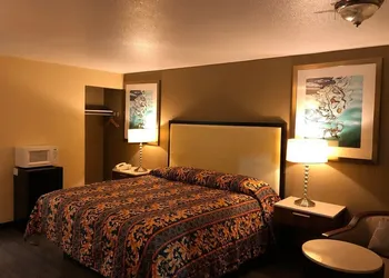 Bedford Inn hotel thumbnail 3