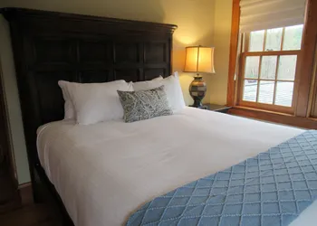The White House Inn hotel thumbnail 8