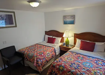 Apple Inn and Suites Cooperstown Area hotel thumbnail 8